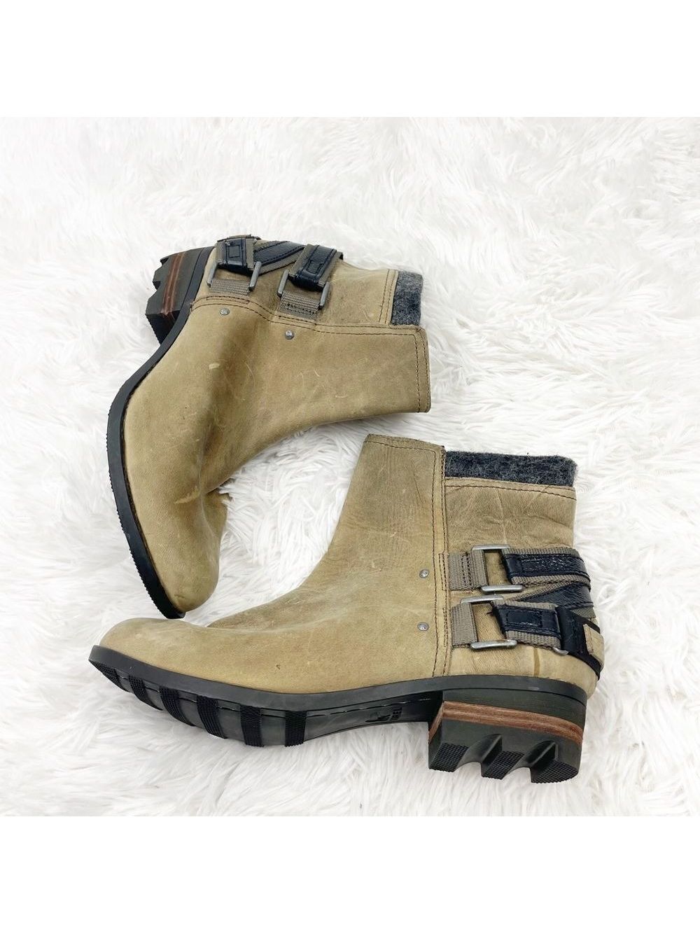 Sorel Lolla Waterproof Buckle Leather Booties